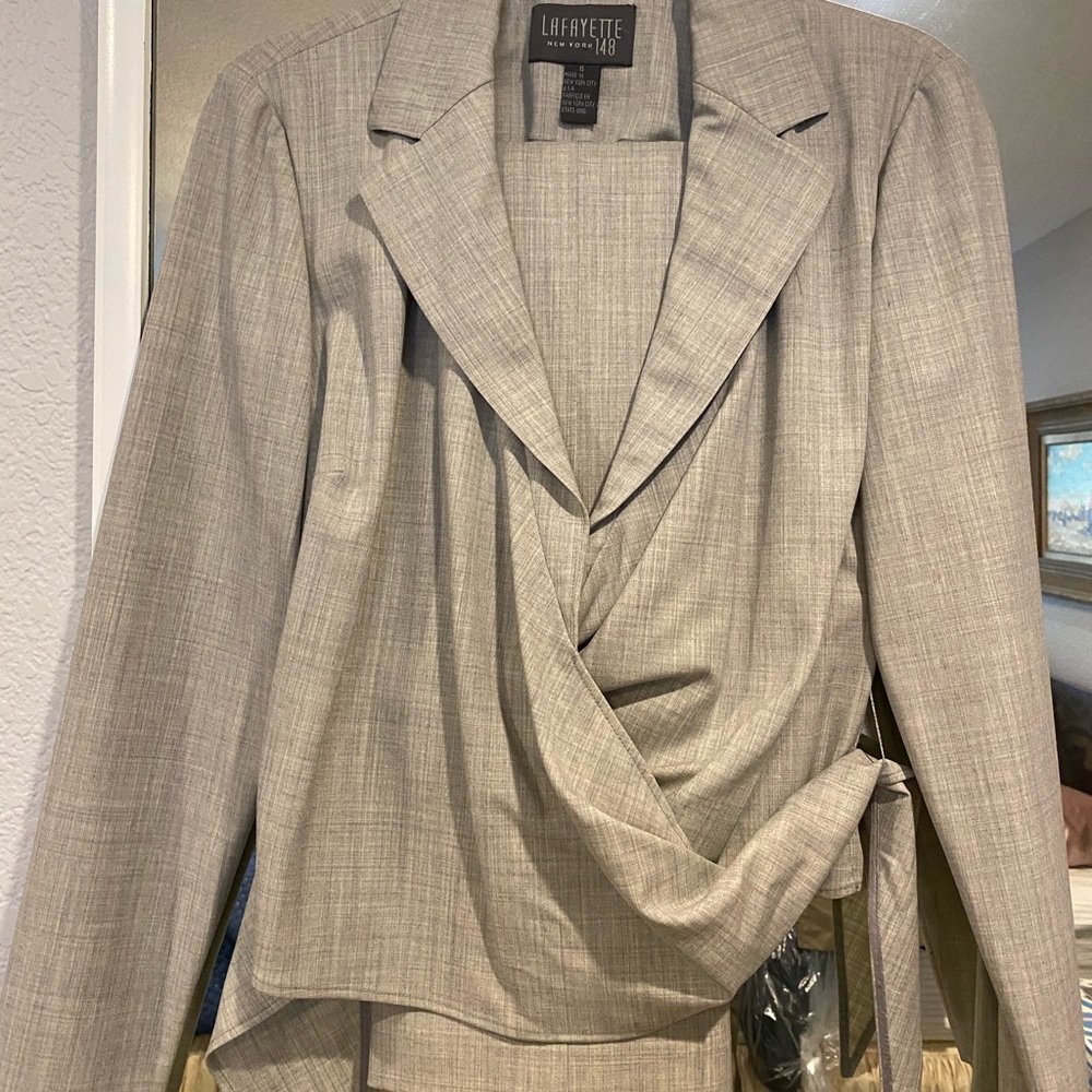 GORGEOUS Lafayette 148 wrap top/long skirt set